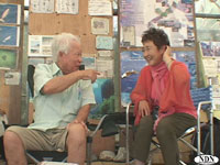 辺野古テント村にて加藤登紀子さん